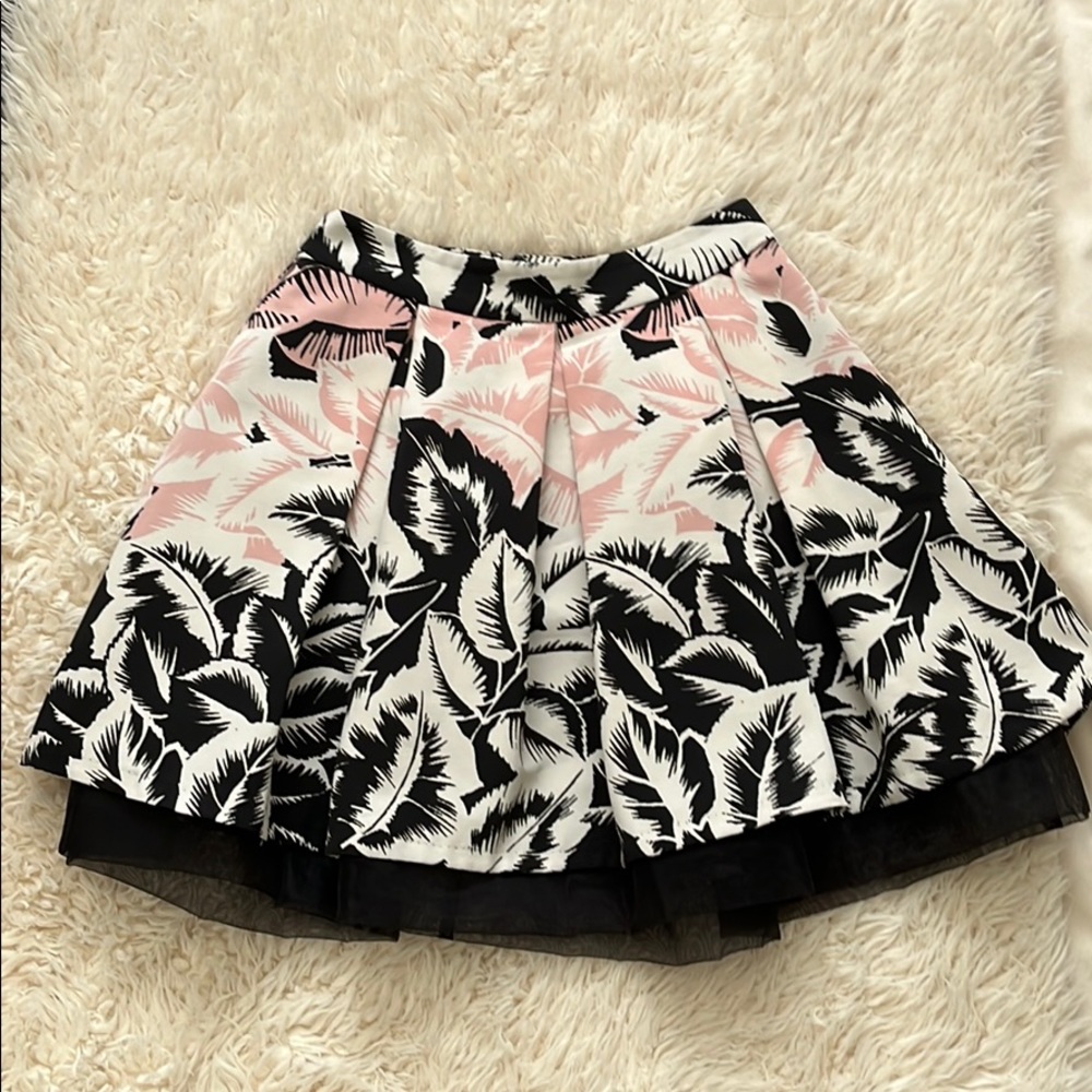 NWT Express Floral Pleated Circle Skirt